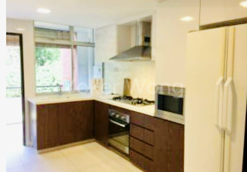 3 Bed Condo for Rent in  134 Watten Estate - Image 11